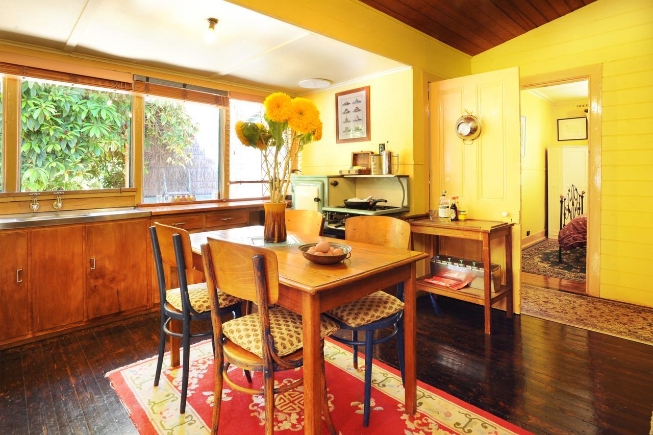Como Cottage Accommodation Olinda Esterno foto